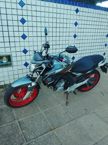 Moto Honda CB Twister 250 
