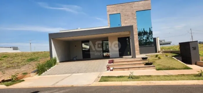 Casa com 3 quartos, sendo 1 suíte à venda, 180 m² por R$ 1.590.000 - Villa de Leon II - Pi