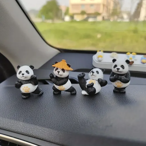 Kit Bonecos Pandas para decoração 4 peças 
