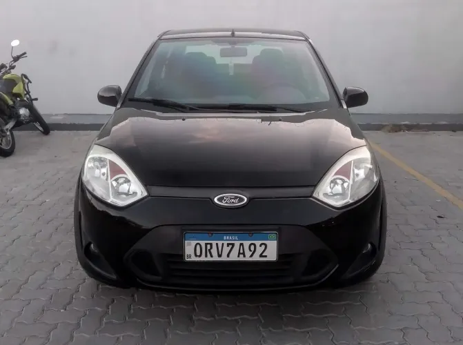 Ford Fiesta Sed. 1.6 8V Flex 4P 2013