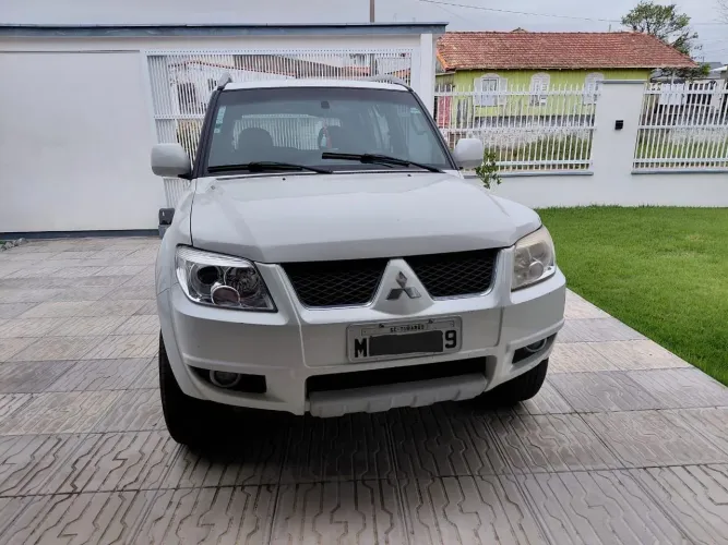 Mitsubishi Pajero TR4 2.0/ 2.0 Flex 16V 4X4 Aut. 2012