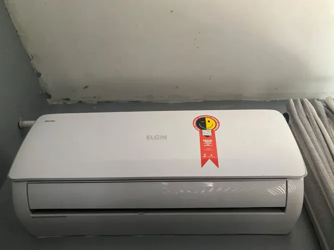 VENDE-SE AR CONDICIONADO 9000 btu?s