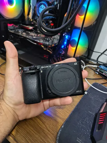 Sony a6000