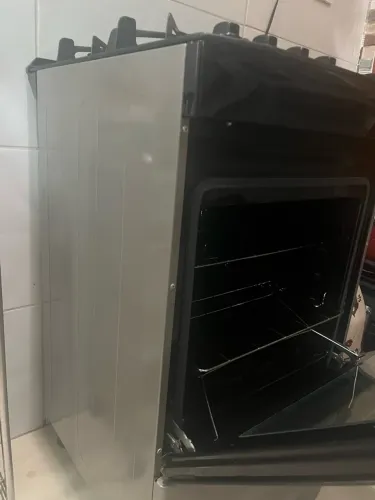 Vendo fogão Eletrolux bem conservado