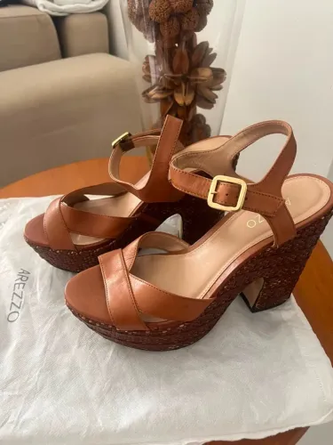 Sandalia Arezzo Platforma Tam 38