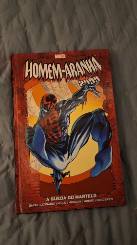 Hq capa dura homem aranha 2099