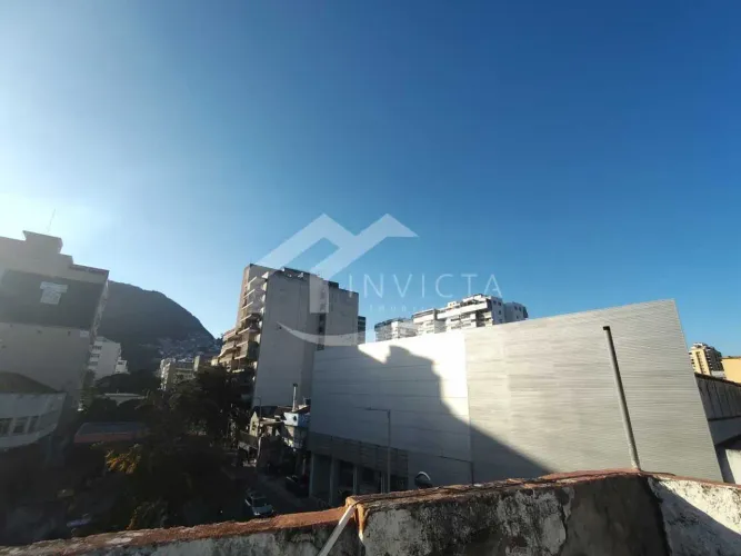 OPORTUNIDADE PARA INVESTIMENTO PRÉDIO COMERCIAL + 2 PAVIMENTOS + TERRAÇO !!!