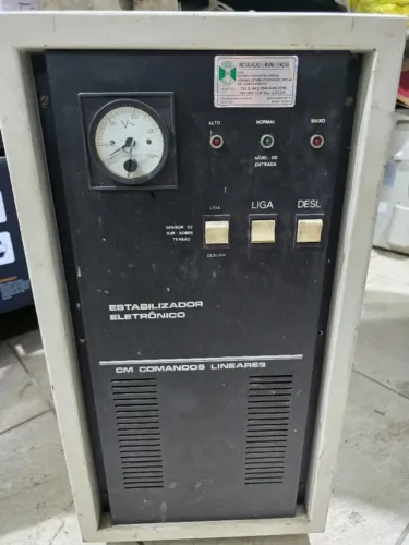 Estabilizador transformador eletrônico bifasico e trifasico ** oportunidade **