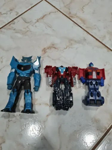 Action Figures Transformers - 