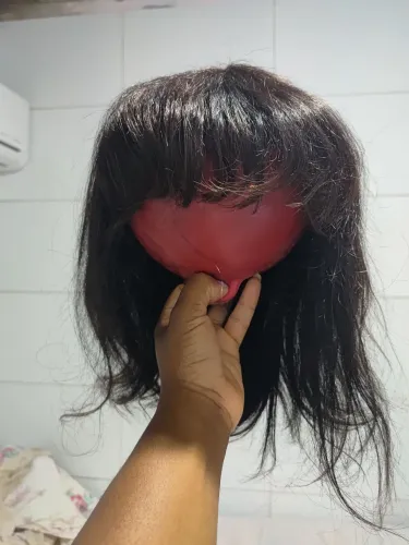 Lace usada 100% cabelo humano coloquei nesse preço porém tem conversa 