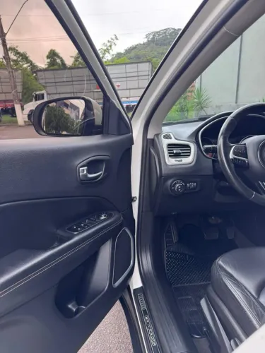 Jeep Compass Sport 2.0 4X2 Flex 16V Aut. 2020