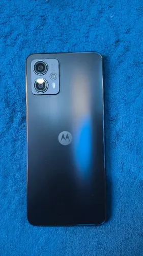 Motorola Moto G23 128 GB e 4 GB RAM - seminovo + capinha e película