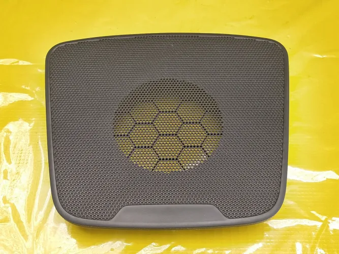 Tela Alto Falante Painel Central Santa Fé 3.3 14 84715-2w00