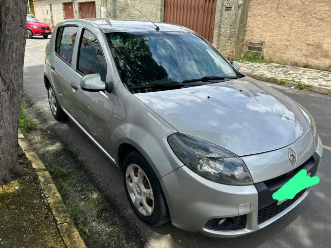 Renault Sandero Expression Hi-flex 1.6 8V 5P 2014