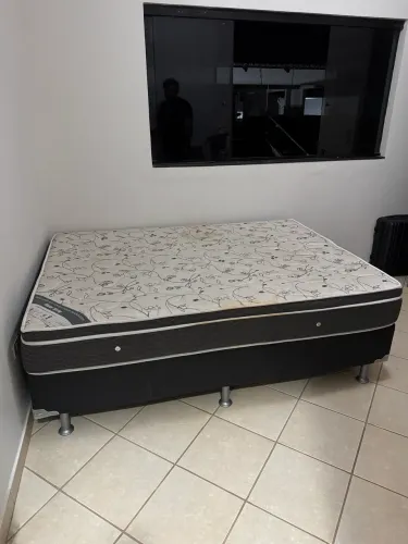 Cama casal de molas ortobom tamanho tradicional