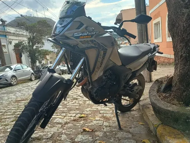Honda, Sahara 300