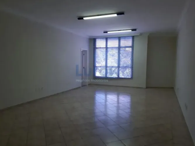 sala para Locação 50M², Jardim Santo Antônio, Valinhos - SP