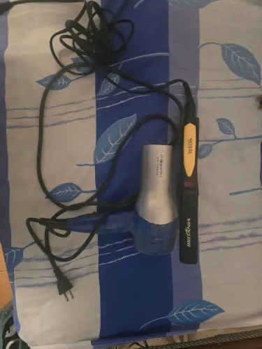 Secador de cabelo + chapinha de cabelo
