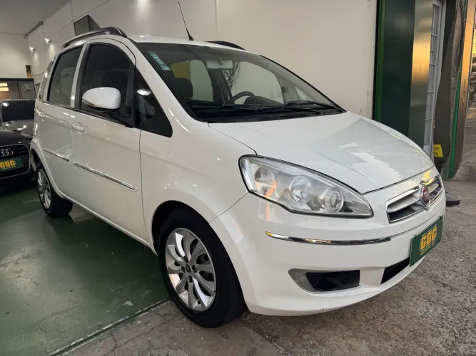 Fiat Idea Essence 1.6 Flex 16V 5P 2016