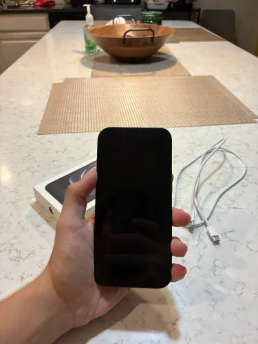 iPhone 15 