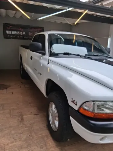 Dodge Dakota Sport CE 3.9 V6 2000