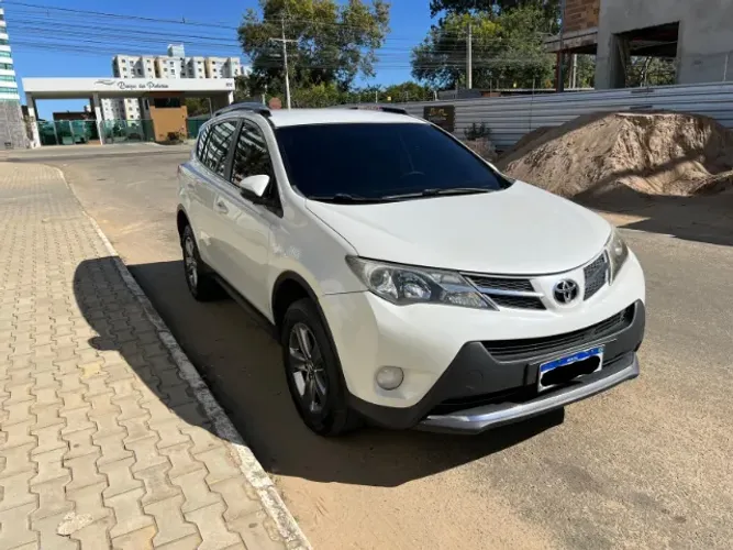 Toyota RAV4 2.0 Top 4X2 16V Aut. 2015