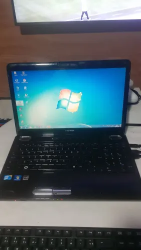Notebook Tela 17" 
