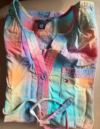 Blusinha menina Tommy Hilfiger 8 a 10 anos 