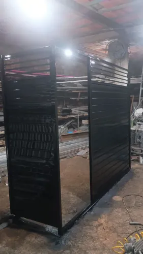 Portão galvanizado novo completo medindo 2.10 X2.40