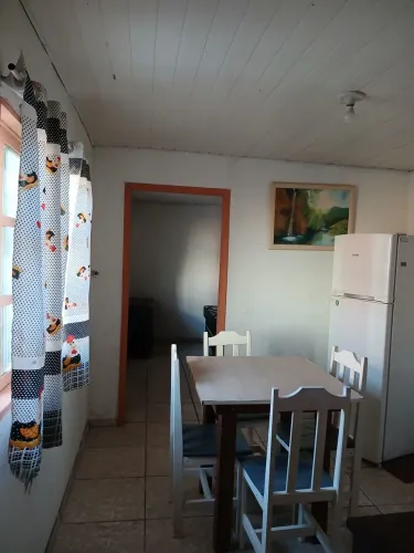 Aluga-se uma kitnet mobiliada