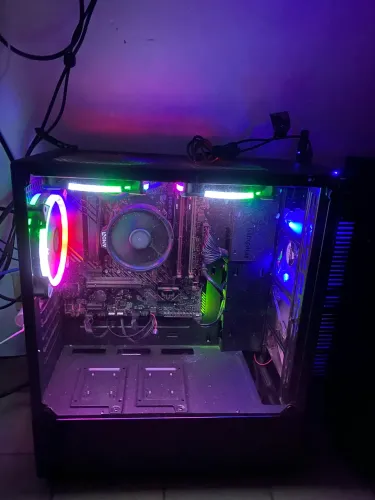 PC Ryzen 5 4600 placa integrada