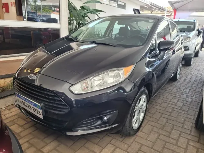 Ford Fiesta Sedan 1.6 16V Flex Aut. 2014