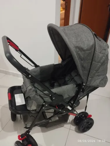Carrinho de bebê Bambinelli