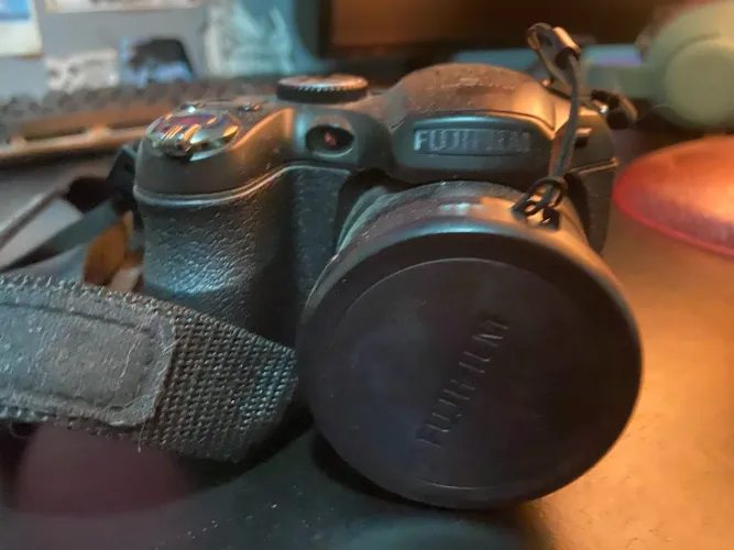 Fujifilm FinePix S2950