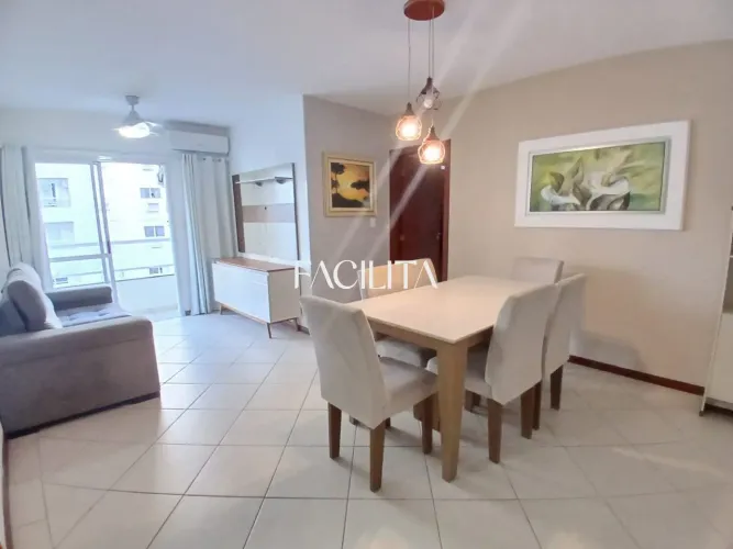 Apartamento mobiliado com 2 quartos no bairro Trindade, Florianópolis.