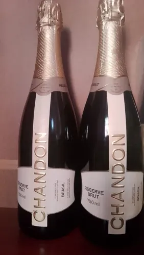 Vendo esses chandon