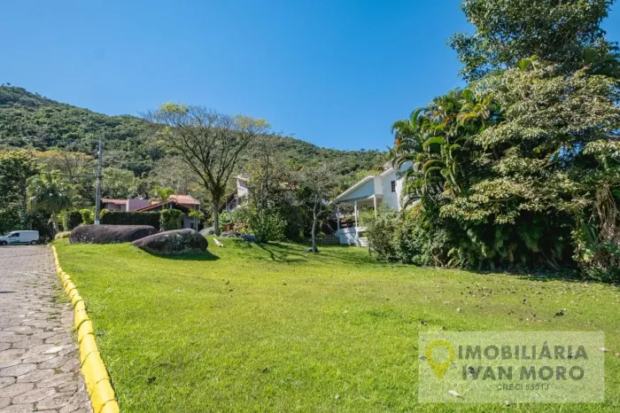 Terreno em Cachoeira Do Bom Jesus - Florianópolis, SC