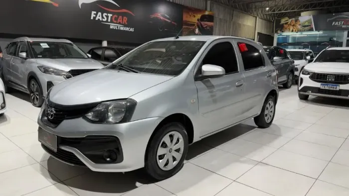 Toyota Etios X 1.3 Flex 16V 5P Mec. 2020