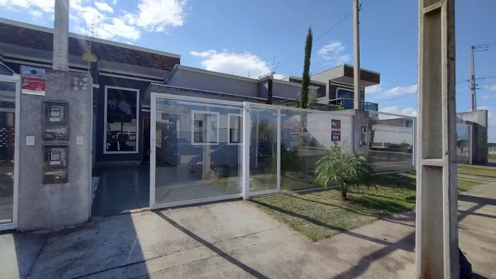 Vendo ou repasso linda casa em região nobre da Fazenda Rio Grande