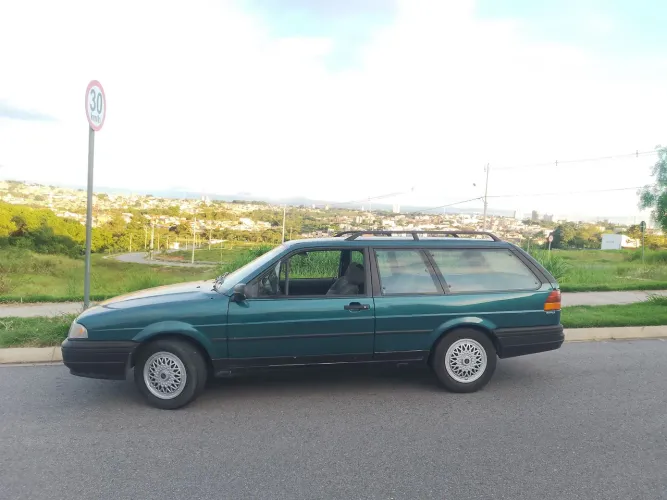 Ford Royale GL 2.0/2.0i 2P E 4P (álcool) 1993