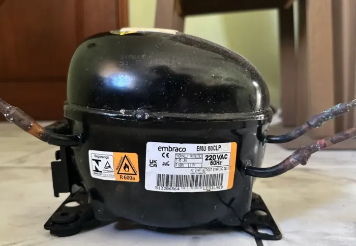 Compressor Embraco EMU 60CLP