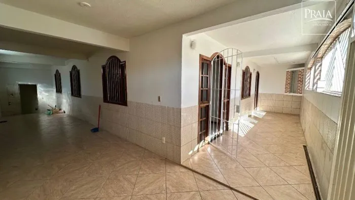Casa com 6 dormitórios à venda, 220 m² por R$ 950.000,00 - Santos Dumont - Vila Velha/ES