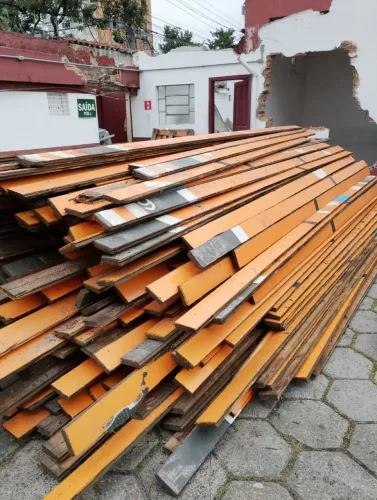 Assoalho de Peroba rosa! Usado.