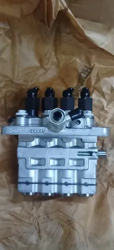 Bomba injetora para mini carregadeira