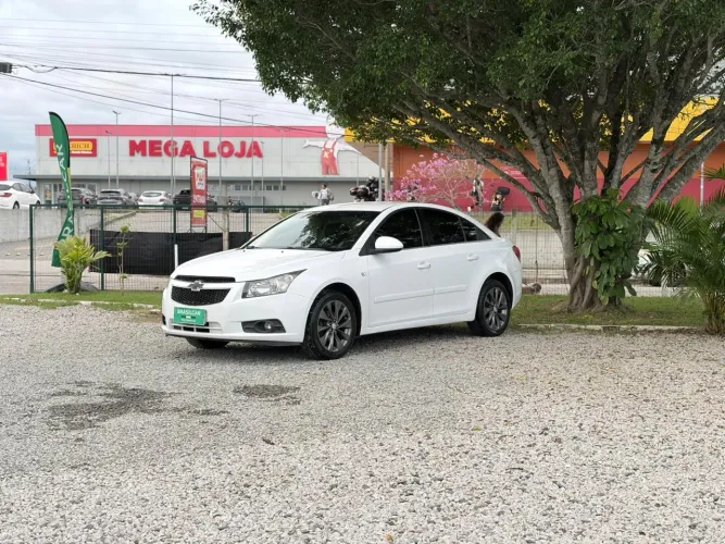 Chevrolet Cruze HB Sport LT 1.8 16V Flexp. 5P AUT 2013