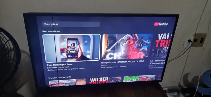 Tv samsung com pequeno defeito