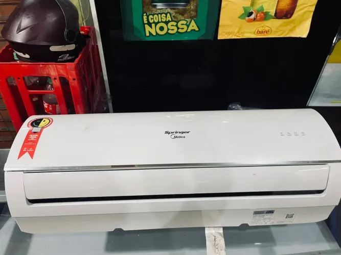 Ar Condicionado Split 12.000 BTUs 220v (Completo: Evaporadora + Condensadora)