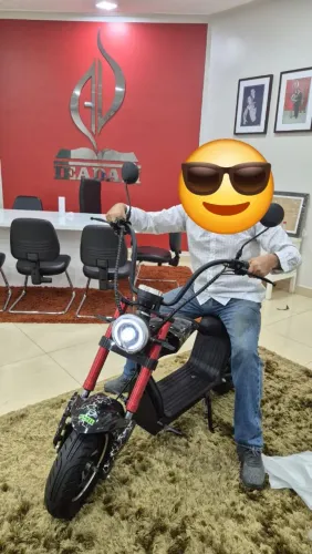 scooter elétrica