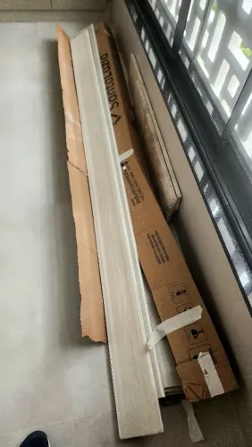 Rodapé Santa Luzia 496 branco - 6 peças novas.