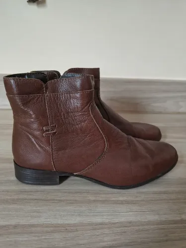 Bota couro legítimo Tam 36